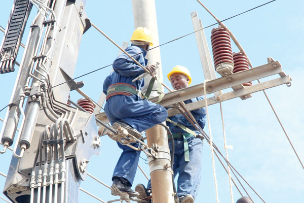 Powerline Construction